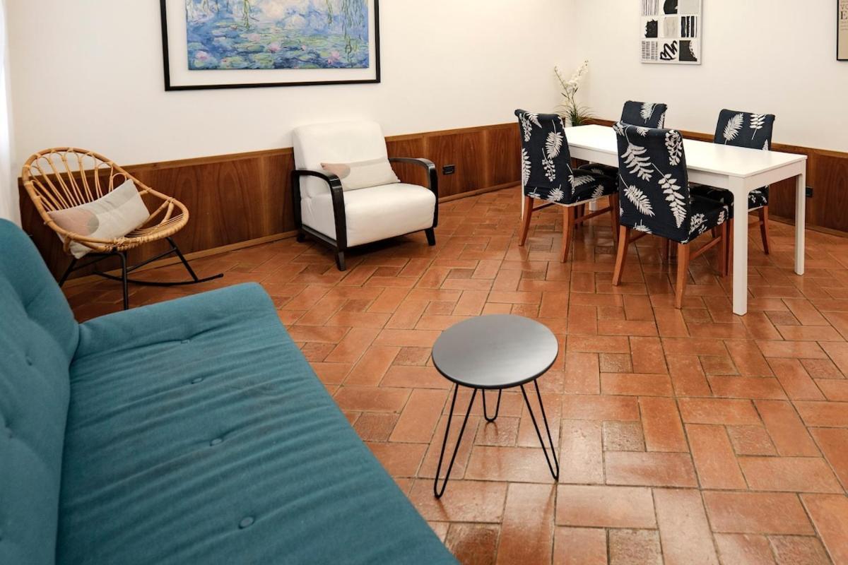 Apartment Restart Pantheon Rom